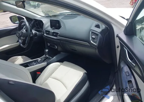 2017 Mazda Mazda3 Grand Touring из США, поврежденный, VIN 3MZBN1M39HM142633